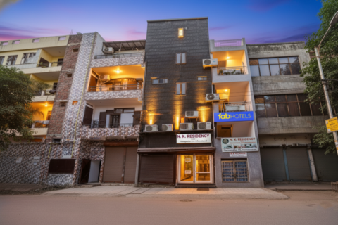 FabHotel NP International