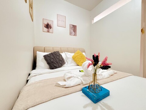 넷플릭스 레디 | 모던 콘도 l 쇼어 3 B01-1505