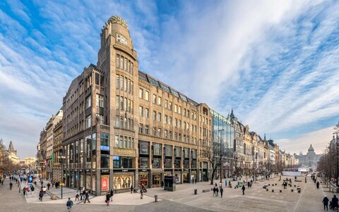 크라운 팰리스 아파트먼츠 바이 아드레즈