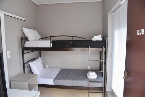 아테네 타이니 루프탑, 슈퍼호스트 허브