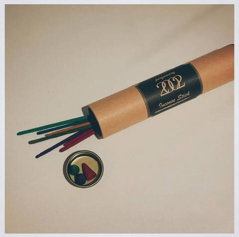 product-thumbnail-0