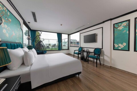 아젠 레이크사이드 호텔 앤 트래블