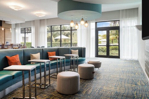 이븐 호텔 마이애미 - 에어포트 바이 IHG