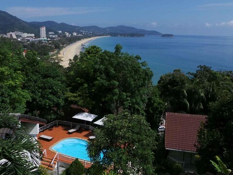 온 더 힐 카론 리조트