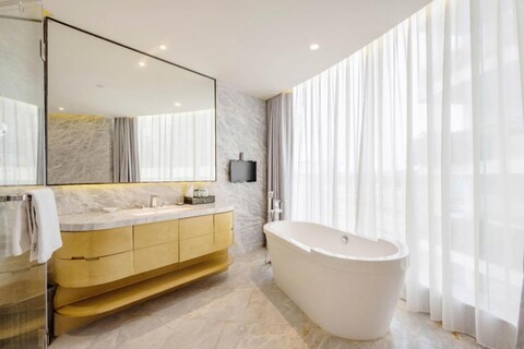 Acotown Gulf International Hotel