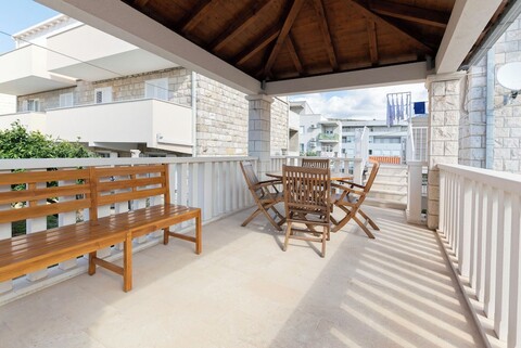 아파트먼트 페로