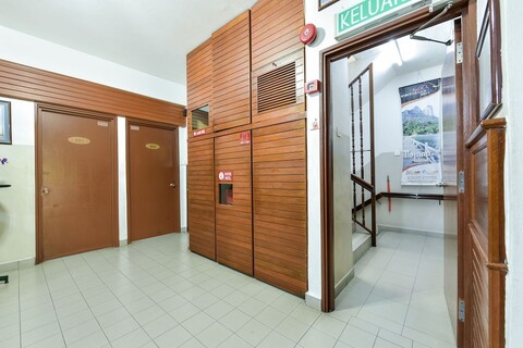 호텔 잘란 부킷 우비, 이전 이름 부미마스