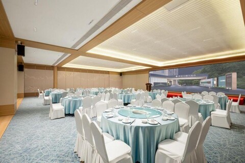 Junyi Dynasty Hotel