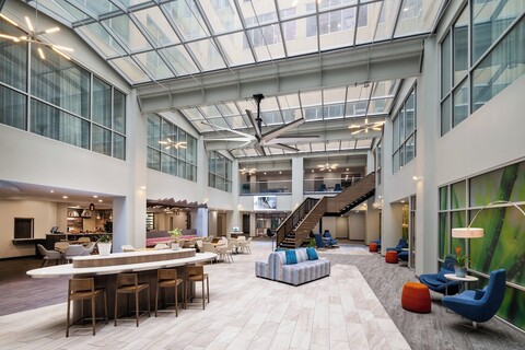 이븐 호텔 피츠버그 다운타운 바이 IHG