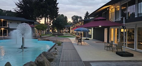 인터어반 스위트 호텔, 다즐러 셀렉트 바이 윈덤