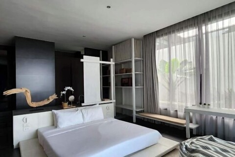 Luxury Beachfront 4 Br AMANA Villa at Ta-Ke Residence A