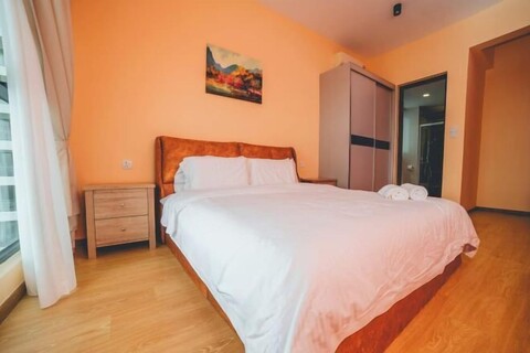 Danga Bay Pastel Hideout 3BR 7 pax Balcony View