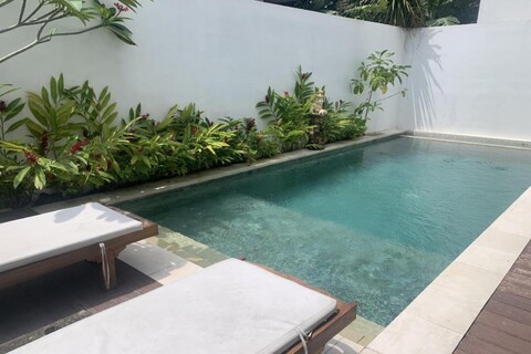 빌라 카란 창구