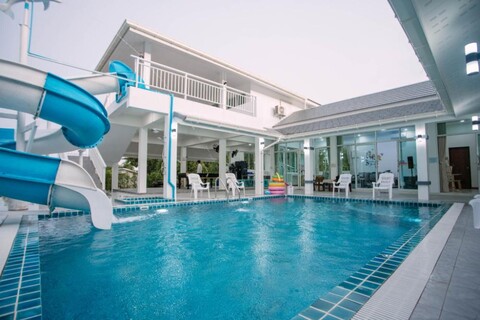 Varo Pool Villa, Inthanon, Chiang Mai, Thailand