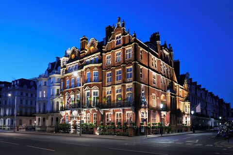 더 마일스톤 호텔