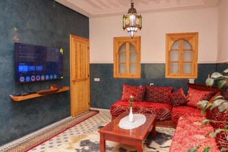 Riad Seven Doors