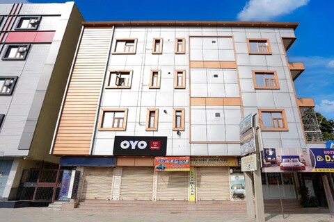 Hotel O D.S. Residency