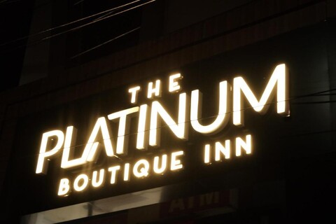 THE PLATINUM BOUTIQUE INN