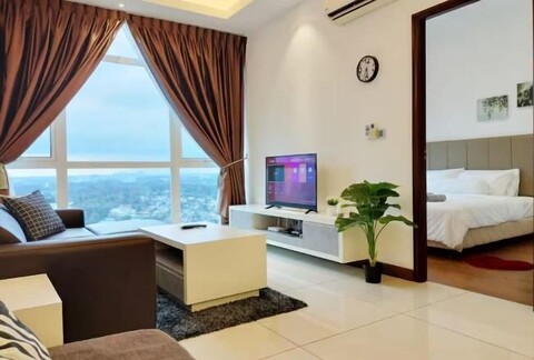 Delight Homestay Paragon Residences