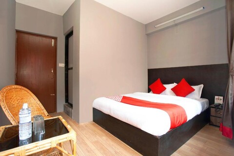 오요 587 호텔 트래디션 인