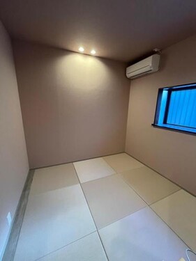 BEDandBAR MIDUKI ホステル