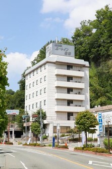 ホテルララプラス