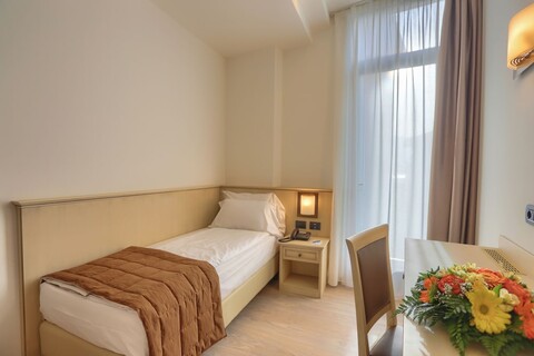 호텔 유로파 스카이 풀 & 파노라마