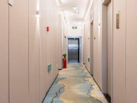 Beijing Yunyi Hotel (Anheqiao North Subway Station, Eighth Medical Center, PLA General Hospital)