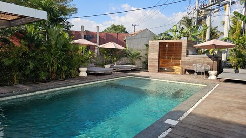 유닛 스페이스 빌리지