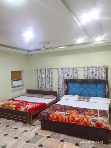 다샤스와메드 카트의 프라이빗 하우스 (m², 침실 4개, 프라이빗 욕실 4개)