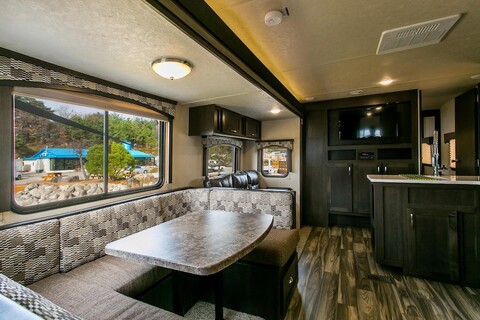 강릉 와우파크 카라반