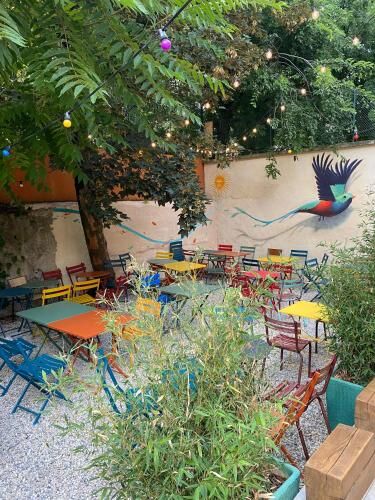 YASI Hostel-i