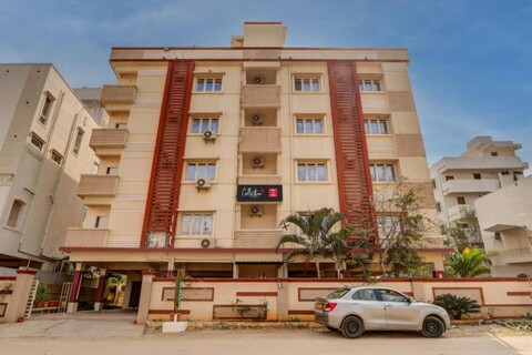 Super Collection O Q Suites Madhapur