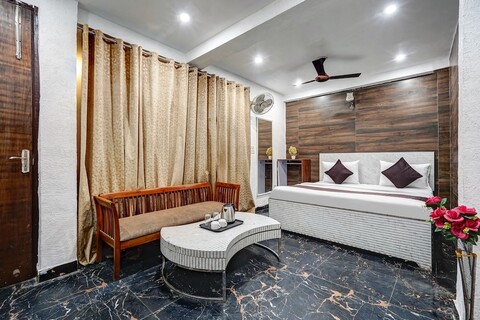 호텔 트와메브 아쉬람