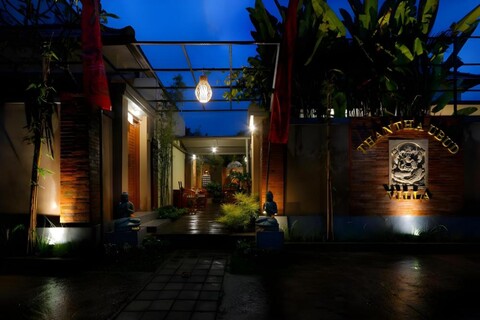 탄타 우붓 빌라