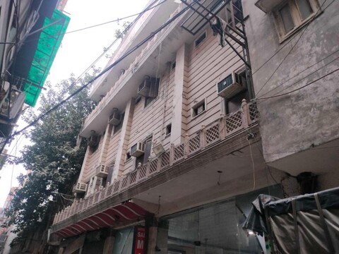 Collection O Paharganj NDLS Railways Formerly Sai Mahal International