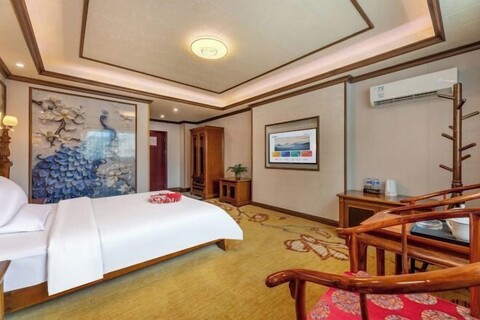 Guiyuan Boutique Hotel (Guangzhou Shiling Leather City Store)
