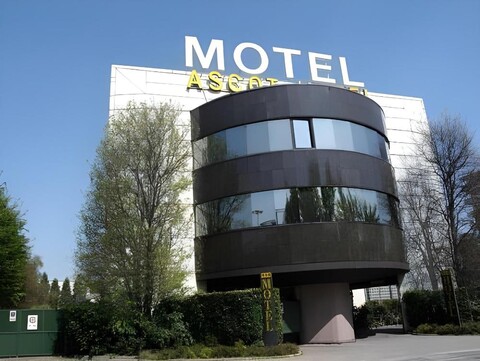 호텔 모텔 애스코트