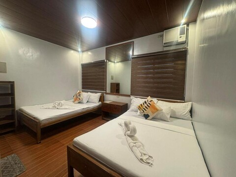 RedDoorz @ Balai Malinawon Siargao