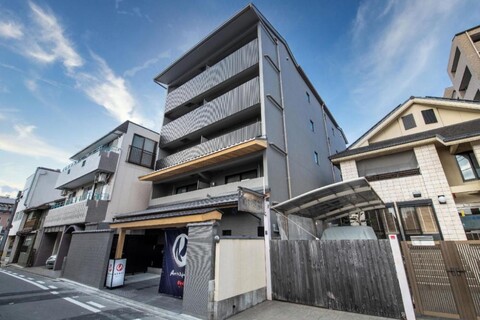 란도르 레지던스 교토 니조 캐슬