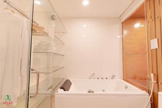 Din Ky Hotel Gate of Welcome Binh Duong