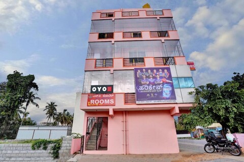 Super Hotel O SV LODGE