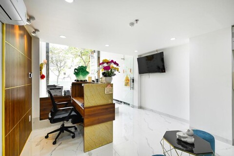 로터스 에어포트 호텔 사이공