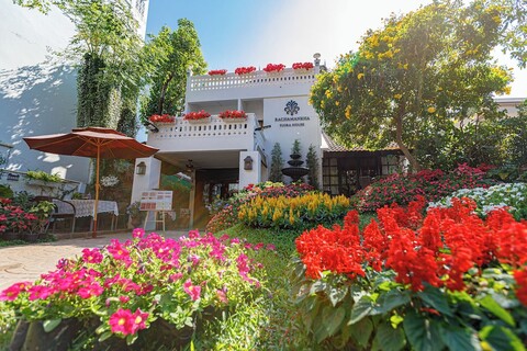 라차만카 플로라 하우스 치앙마이