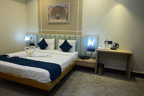 Pipul Ocean View Resort