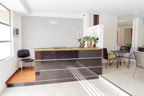 100 Wonderful House