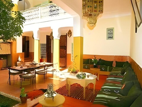 리아드 다르 나엘