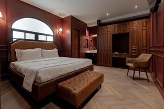 The Urban Muse suite