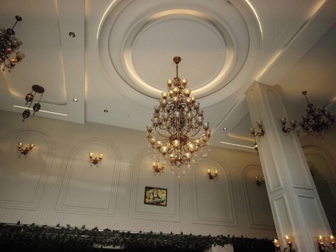 호텔 더 크라운 프린스