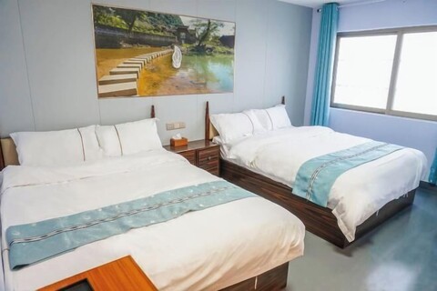 Fenglai Holiday Hostel